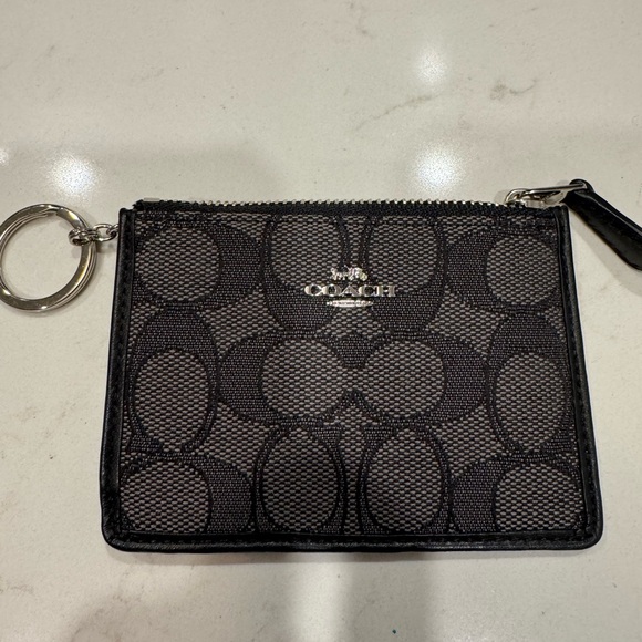Coach Black Signature C Skinny ID case - Picture 1 of 2